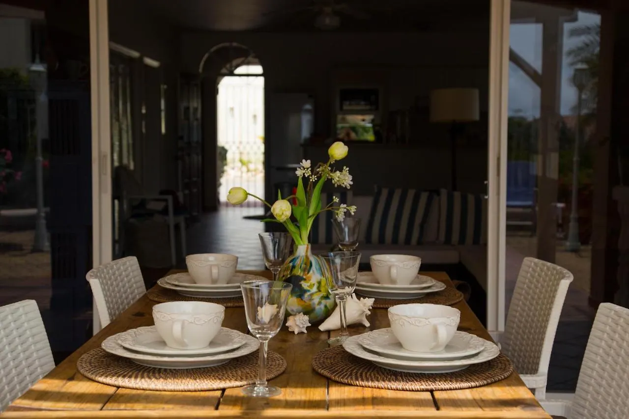 Casa Curacao Ocean Resort Near Mambo Beach Willemstad Apartment